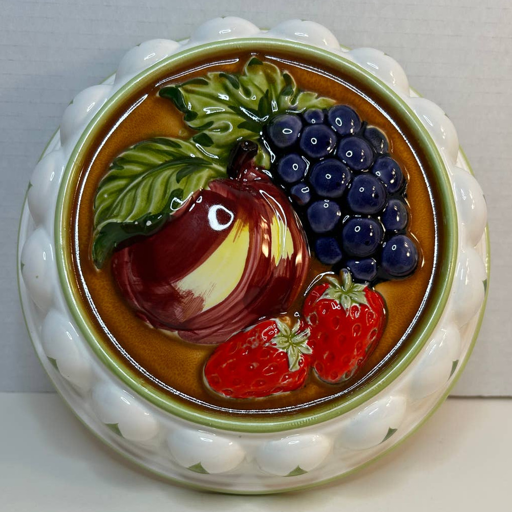 Vintage Towle Gailstyn Sutton Ceramic Bunch Fruits Mold Hand Painted Japan EUC